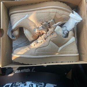 UGG Men's Tan Sneakers